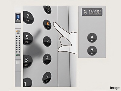 エレベーターに非接触ボタン｜ザ・パークハウス高輪松ヶ丘